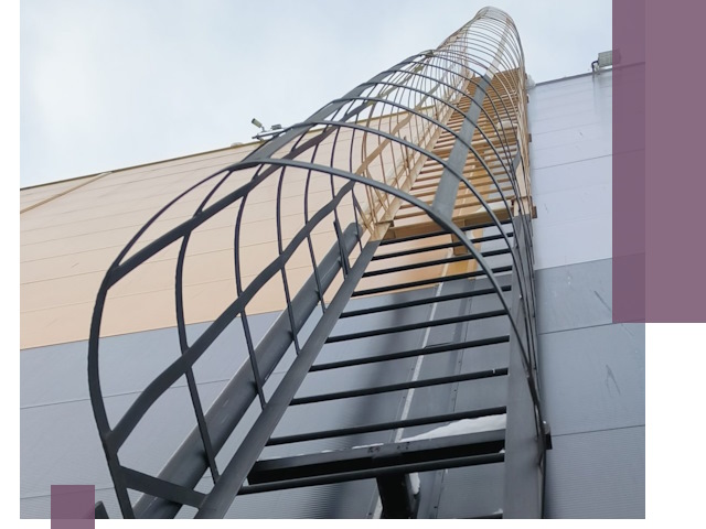 Изготовление и монтаж пожарных лестниц в Белове профессионально