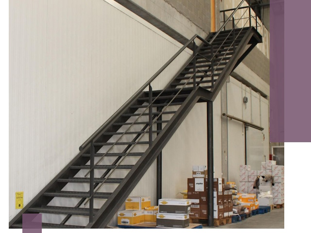 Лестницы для производства в Белове — изготовление и монтаж