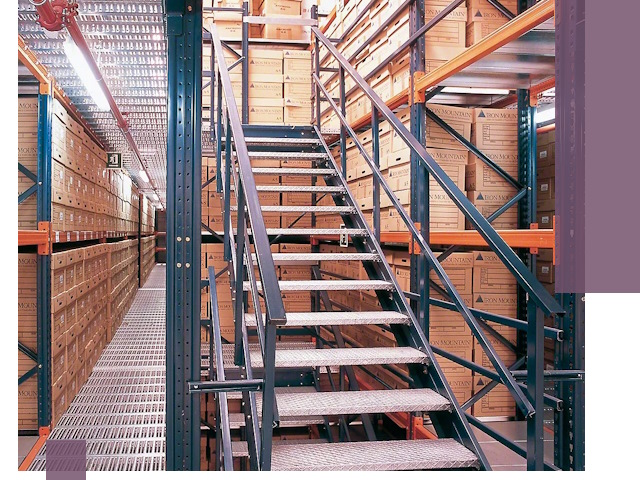 Лестницы складские прочные и безопасные под ключ в Белове