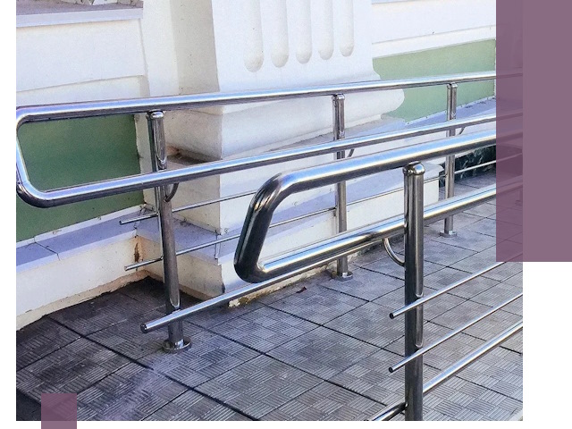 Ограждения пандусов из металла и нержавейки в Белове