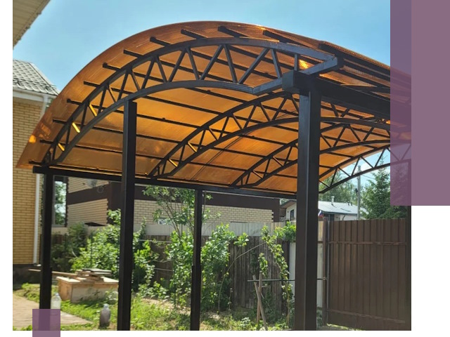 Изготовление навесов под ключ в Белове из качественных материалов