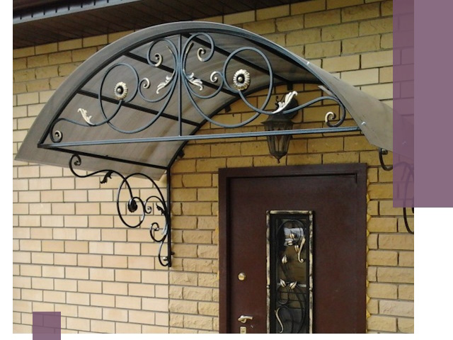 Изготовление козырьков из металла под ключ в Белове