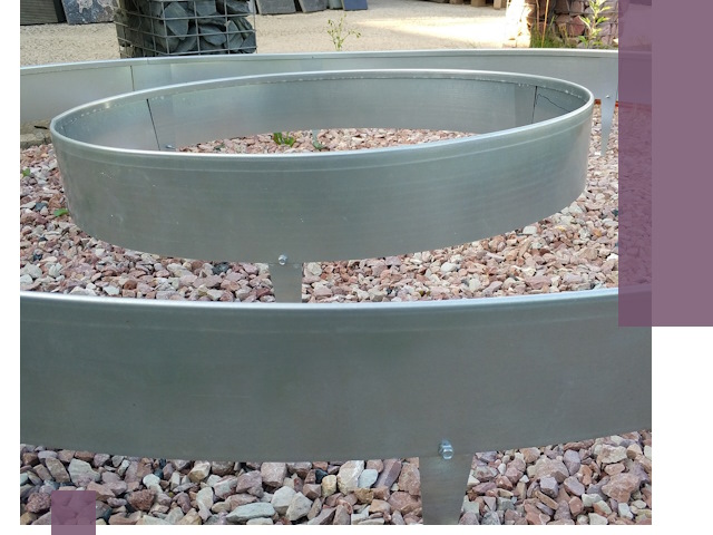 Нержавеющие бордюры под ключ в Белове — изготовление и монтаж